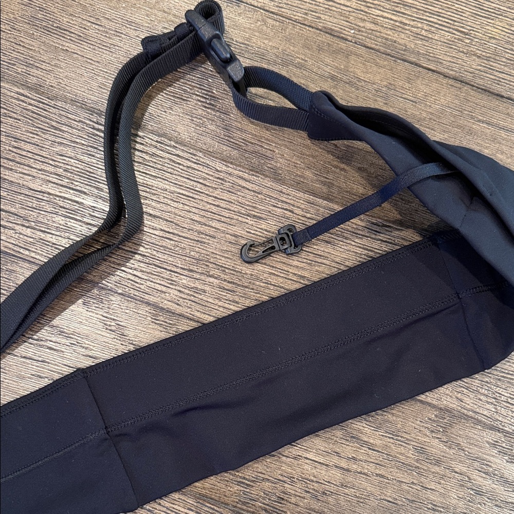 lululemon athletica Black Slim Belt Pack - Picture 3 of 3